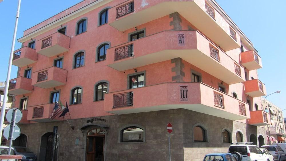 Hotel Traiano Civitavecchia Exterior foto
